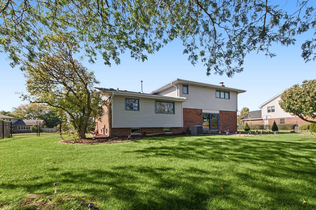 15551 Frances Lane, Orland Park, IL 60462 — photo 5
