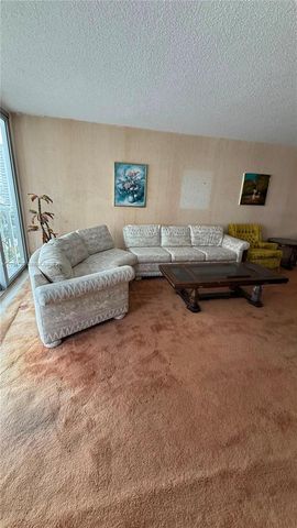 231 174th St 911, Sunny Isles Beach, FL 33160