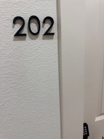 317 W Main Street 202, Denison, TX 75020