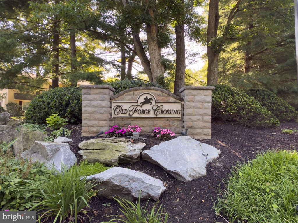 212 OLD FORGE XING #212, Devon, PA 19333