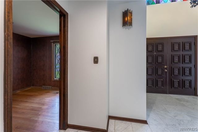 121 Deer Run, Amherst, NY 14221