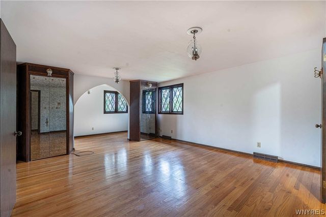 121 Deer Run, Amherst, NY 14221
