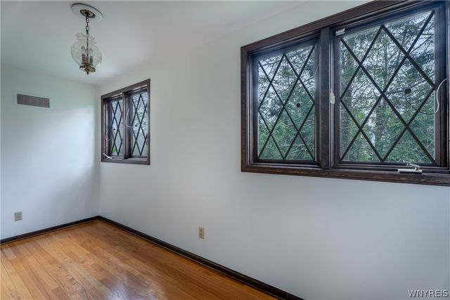 121 Deer Run, Amherst, NY 14221