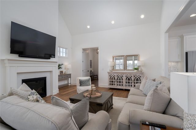 5802 Edgefield, Tuscaloosa, AL 35406