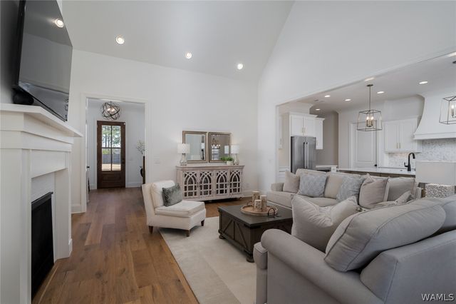 5802 Edgefield, Tuscaloosa, AL 35406