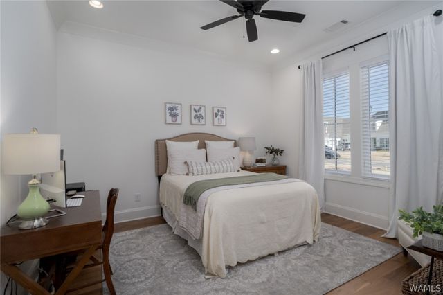 5802 Edgefield, Tuscaloosa, AL 35406