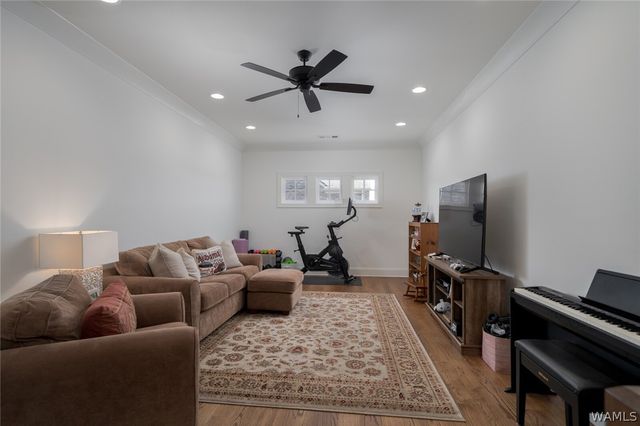 5802 Edgefield, Tuscaloosa, AL 35406