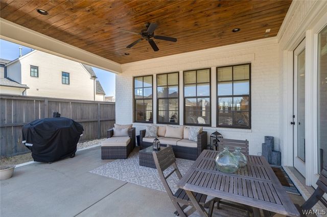 5802 Edgefield, Tuscaloosa, AL 35406