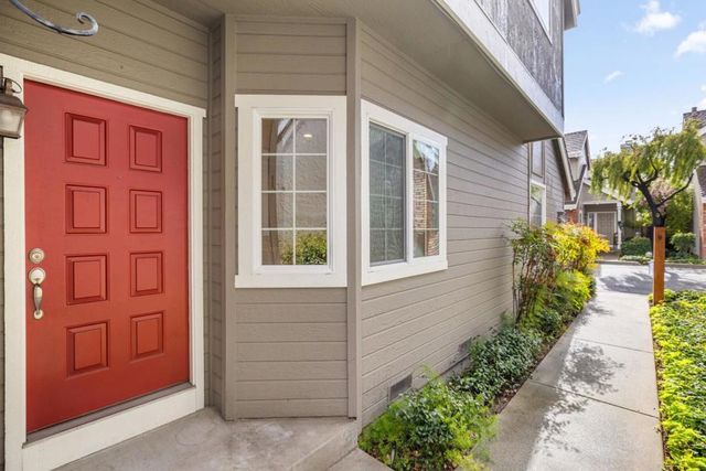 1292 Foxwood Way, San Jose, CA 95118