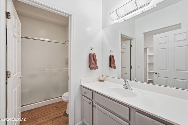 433 W Deerwood Lane, Green Valley, AZ 85614