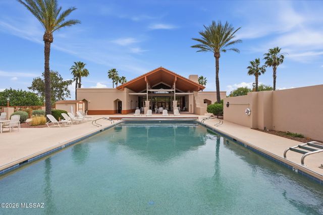 433 W Deerwood Lane, Green Valley, AZ 85614