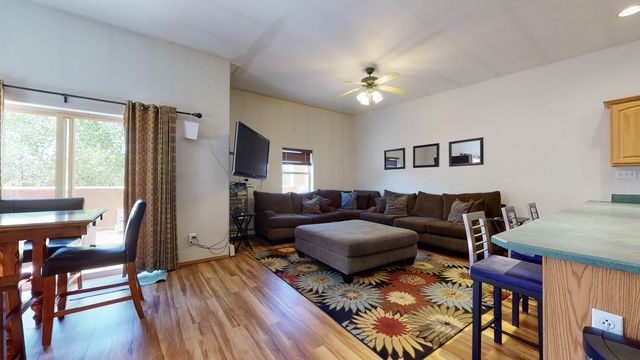 218 Cynthia Loop NW C, Albuquerque, NM 87114