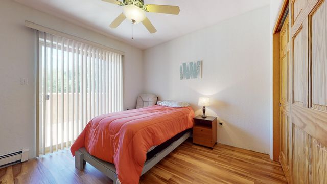 218 Cynthia Loop NW C, Albuquerque, NM 87114