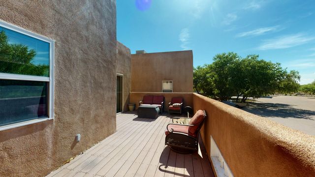 218 Cynthia Loop NW C, Albuquerque, NM 87114