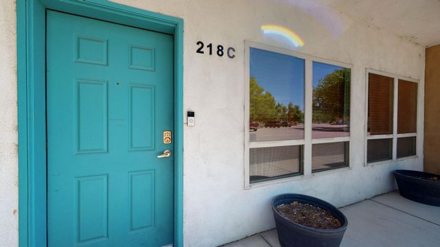 218 Cynthia Loop NW C, Albuquerque, NM 87114