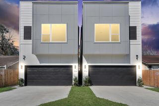 7012 & 7014 Saint Augustine Street, Houston, TX 77021