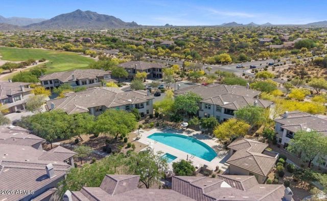 33575 N DOVE LAKES Drive 2033, Cave Creek, AZ 85331