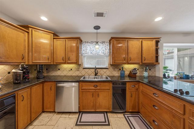 19919 Sundance Drive, Humble, TX 77346