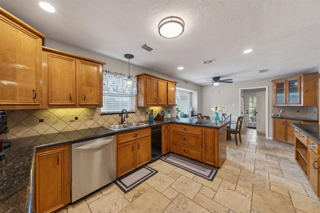 19919 Sundance Drive, Humble, TX 77346