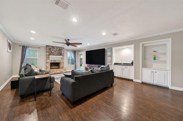 19919 Sundance Drive, Humble, TX 77346