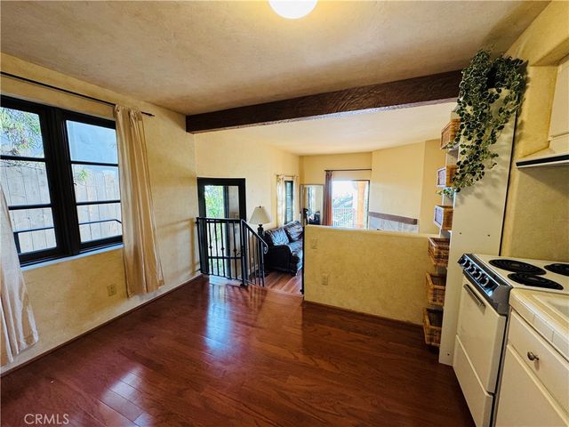 573 Temple Hills Drive, Laguna Beach, CA 92651