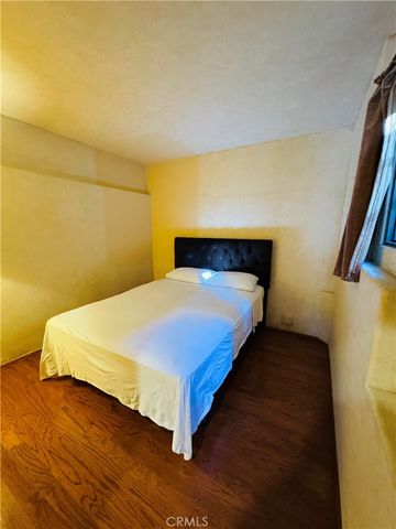 573 Temple Hills Drive, Laguna Beach, CA 92651