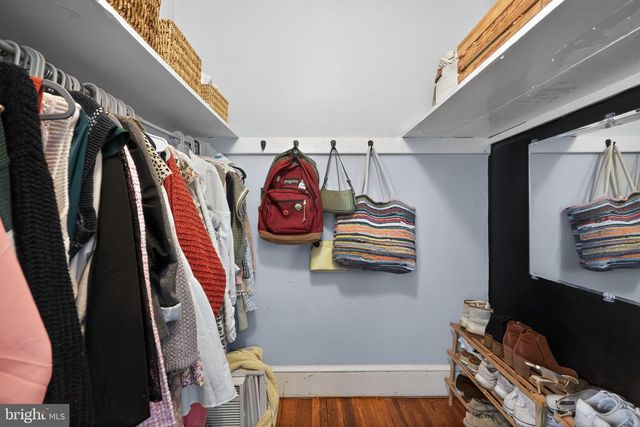 704 MAIN ST, Riverton, NJ 08077