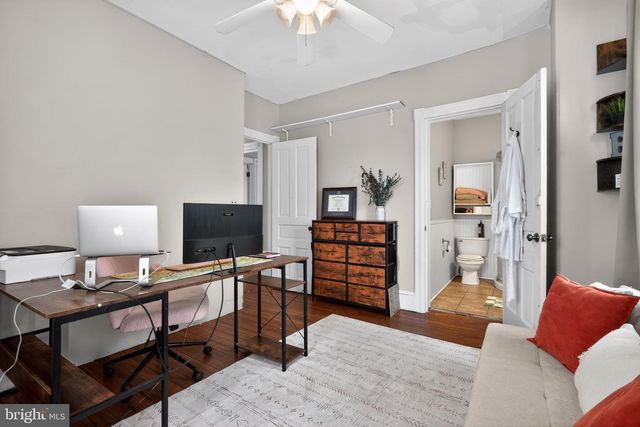 704 MAIN ST, Riverton, NJ 08077