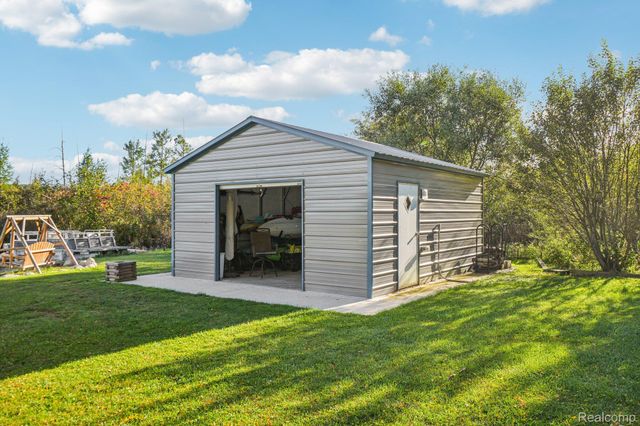 471 Lou Alice Drive, Columbiaville Village, MI 48421