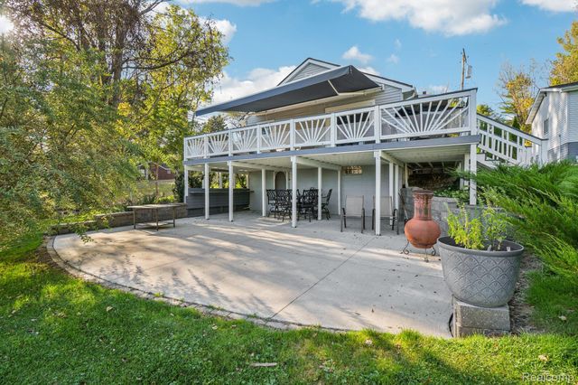 471 Lou Alice Drive, Columbiaville Village, MI 48421