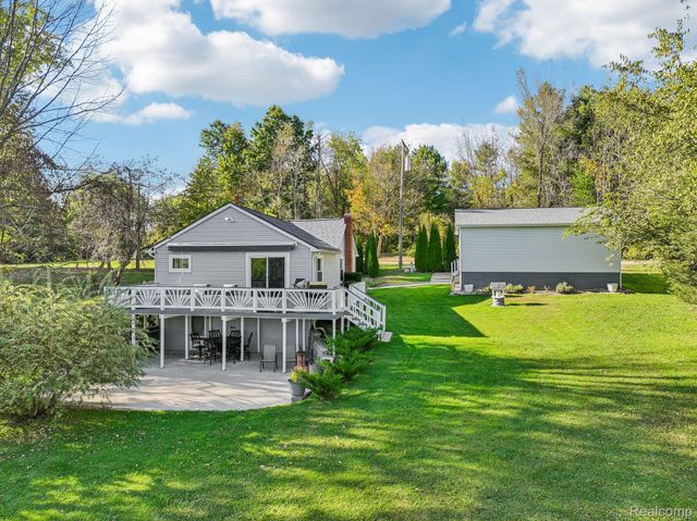 471 Lou Alice Drive, Columbiaville Village, MI 48421