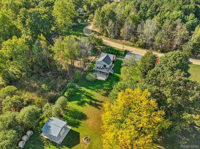 471 Lou Alice Drive, Columbiaville Village, MI 48421