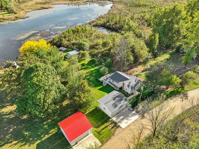 471 Lou Alice Drive, Columbiaville Village, MI 48421