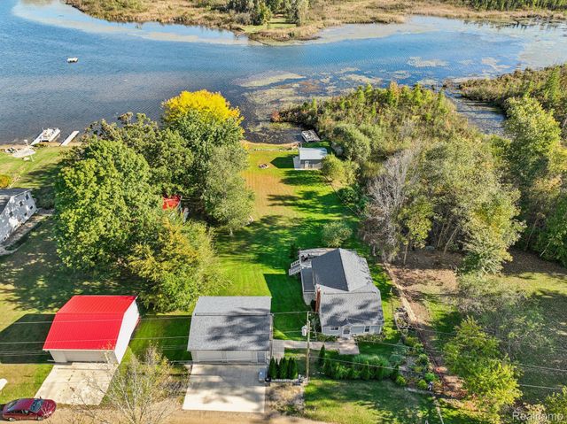 471 Lou Alice Drive, Columbiaville Village, MI 48421