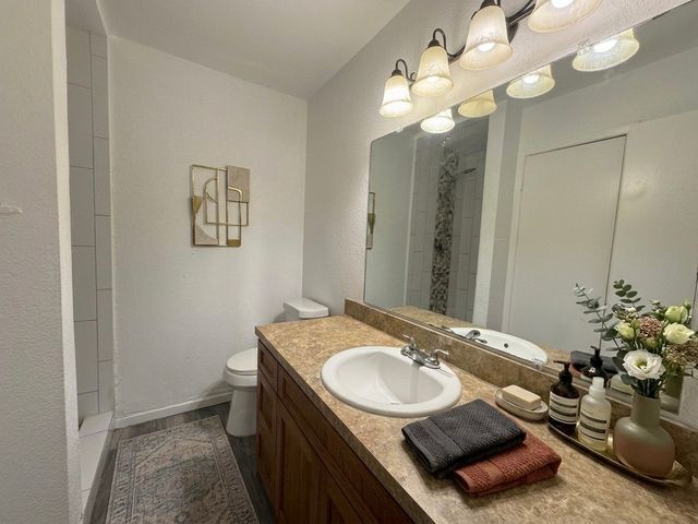 813 Via Balboa, Mesquite, TX 75150