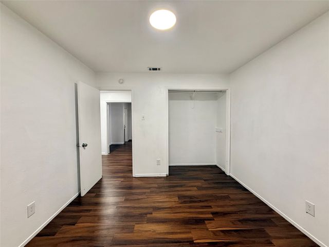 813 Via Balboa, Mesquite, TX 75150