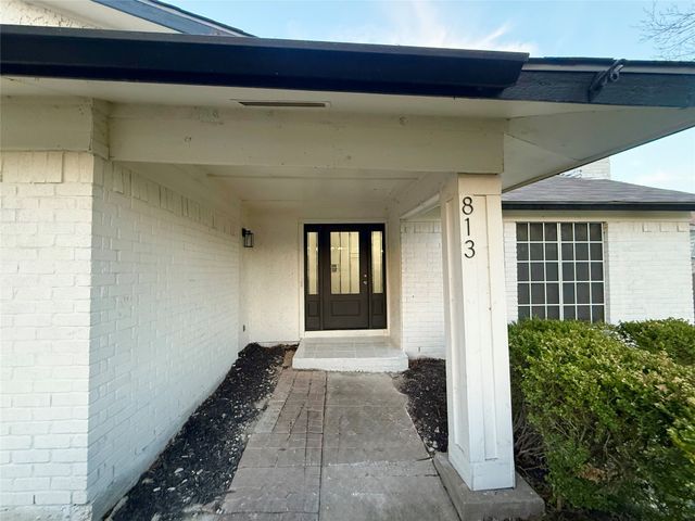 813 Via Balboa, Mesquite, TX 75150