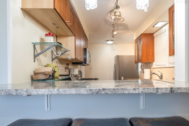 8953 Central Park Avenue, Evanston, IL 60203