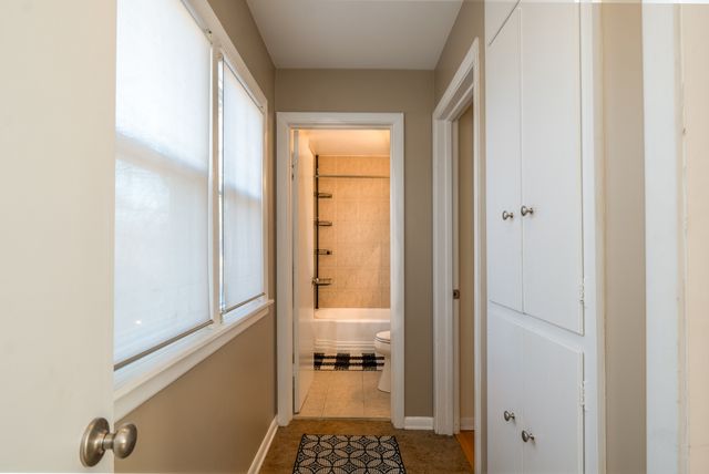 8953 Central Park Avenue, Evanston, IL 60203