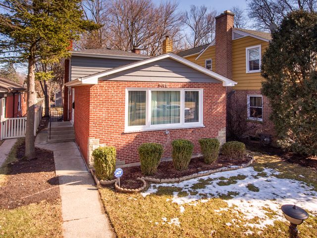 8953 Central Park Avenue, Evanston, IL 60203