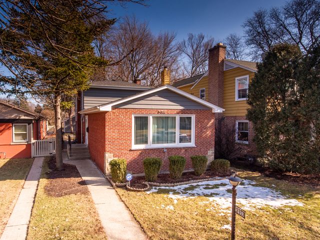 8953 Central Park Avenue, Evanston, IL 60203