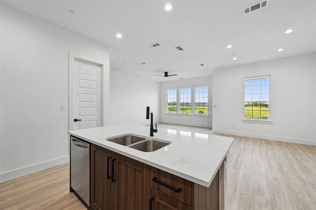 3445 Sanjeev Drive, Irving, TX 75060
