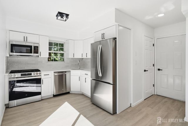 53 Bernard Avenue, Edison, NJ 08837