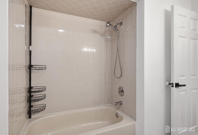 53 Bernard Avenue, Edison, NJ 08837