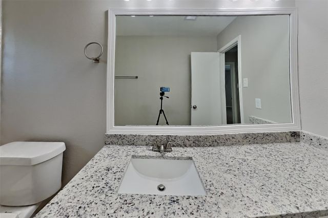 17423 Saxon Drive, Houston, TX 77095