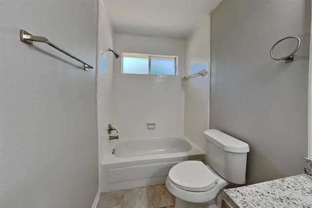 17423 Saxon Drive, Houston, TX 77095