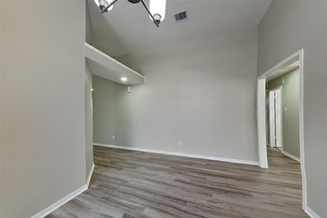 17423 Saxon Drive, Houston, TX 77095