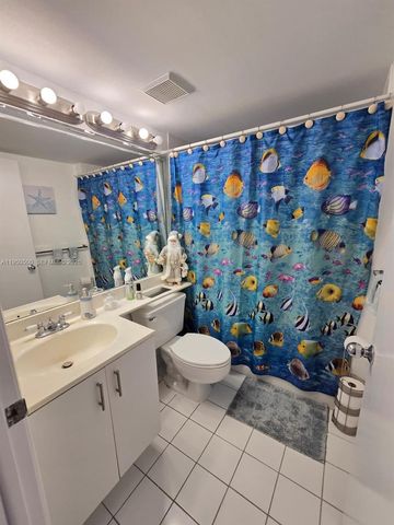 3300 NE 191st St 1202, Aventura, FL 33180