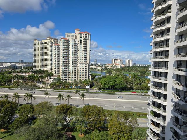 3300 NE 191st St 1202, Aventura, FL 33180