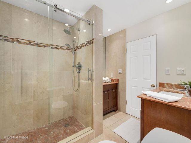 19W100 22nd Street, Lombard, IL 60148